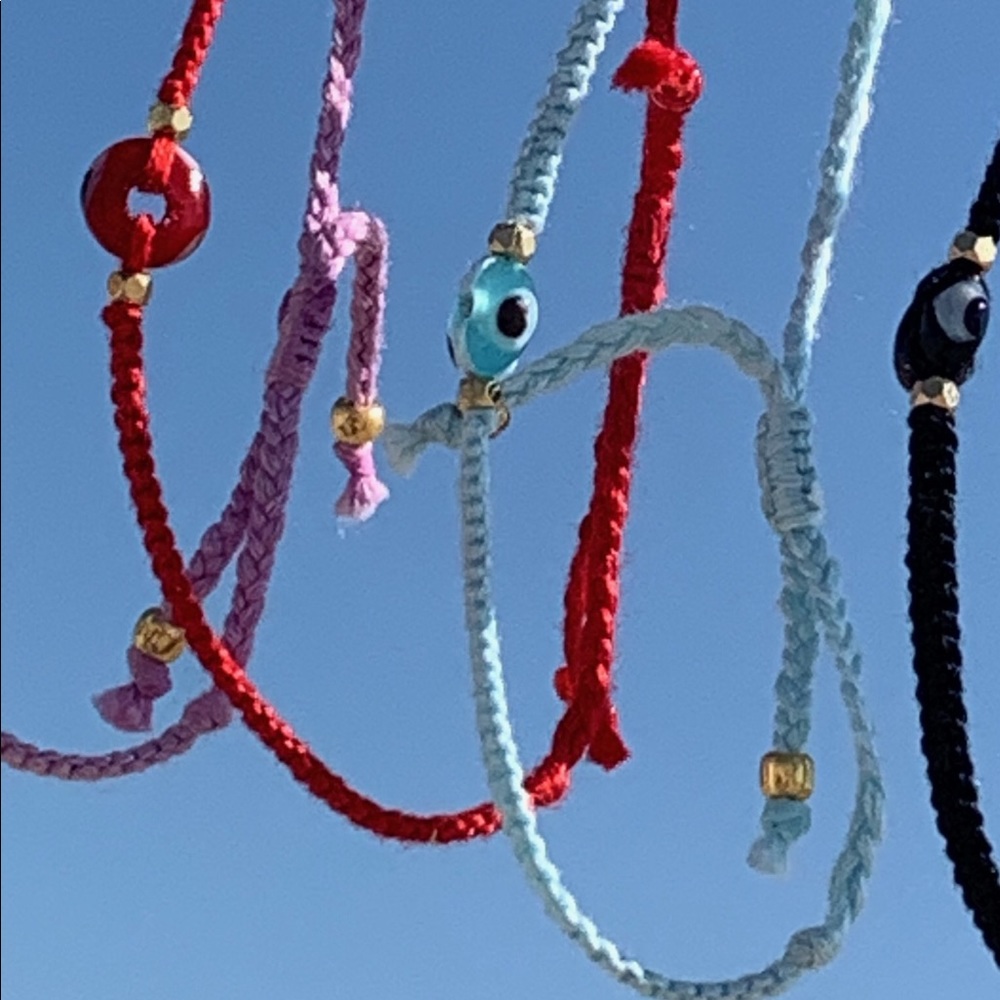 Handmade Glass Evil Eye Adjustable Bracelet 🧿 - Picture 11 of 13